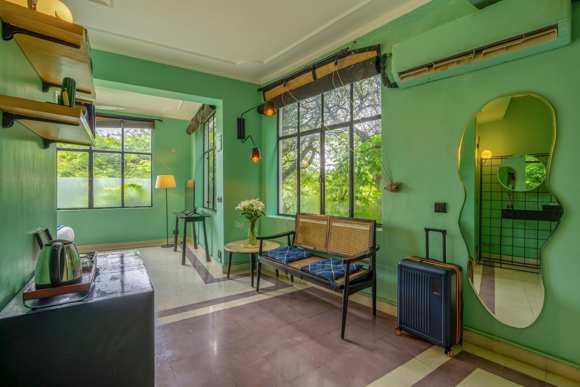 Minimalist One Hauz Khas Village New Delhi Buitenkant foto